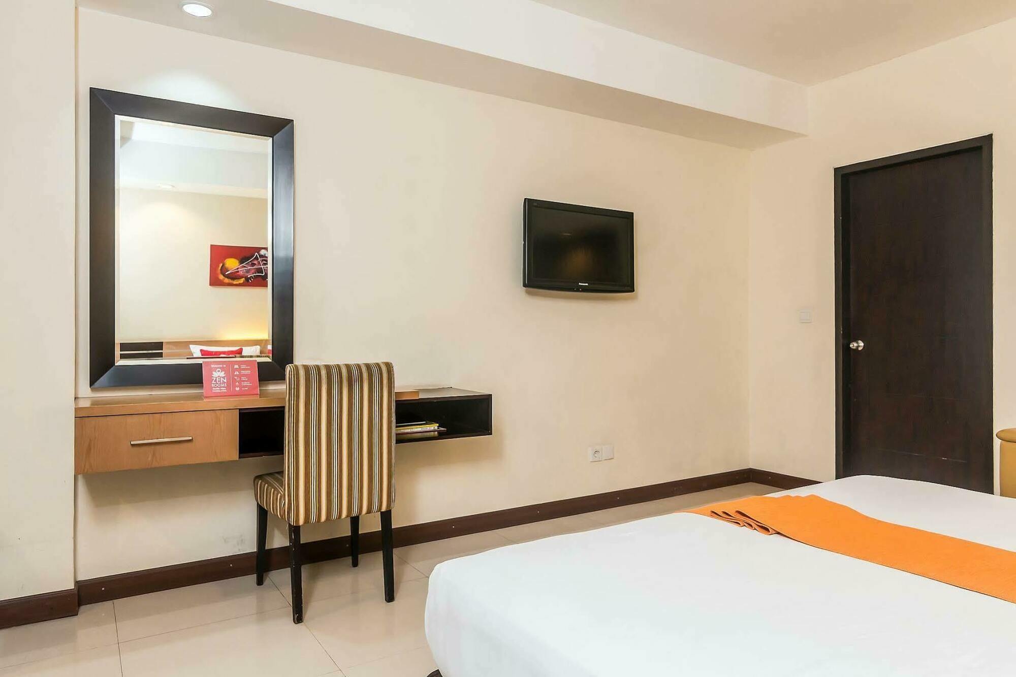 Zen Rooms Legian Dewi Sri Kuta Lombok Dış mekan fotoğraf